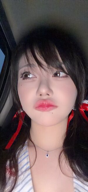 Faixvey leaked photo #3