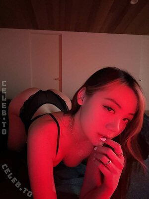 FanFan Nude Leaked Photo #42