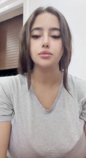 Farahnour26 leaked photo #2