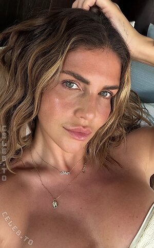 Farina Opoku Nude Leaked Photo #26