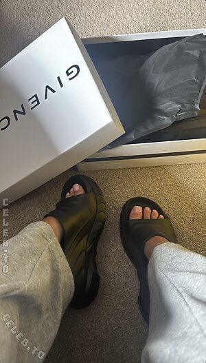 Farran Halton Nude Leaked Photo #4