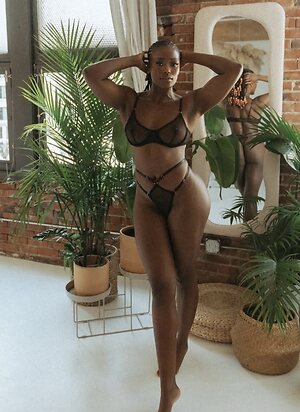 fashionby_anita leaked photos