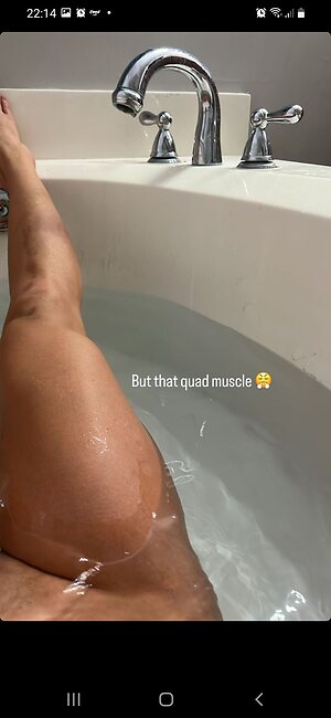 FavKiwi leaked photo #7