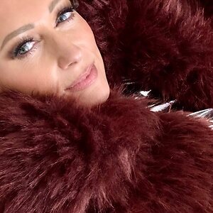 Faye Tozer