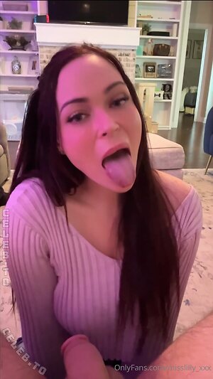Faye.sxh leaked photo #180