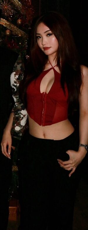 Felicia elaine