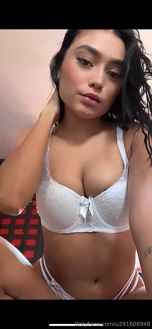 Fernanda Martinez leaked photo #34
