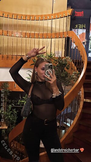 Filippavaneijk Nude Leaked Photo #17