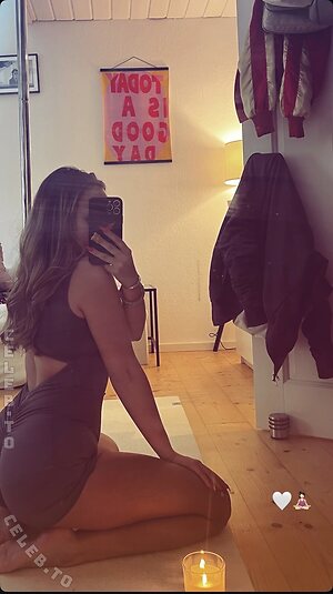 Filippavaneijk Nude Leaked Photo #31