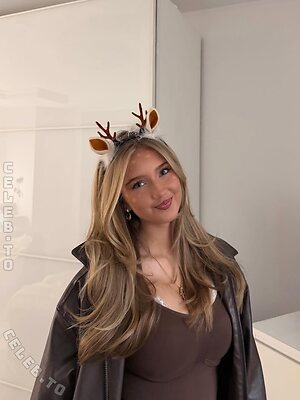 finja.hnb Nude Leaked Photo #3