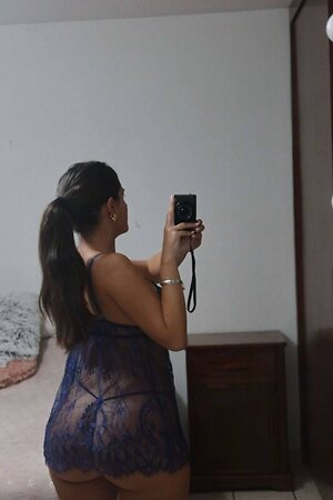 Fiona Grappin leaked photo #6