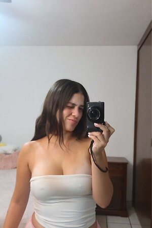 Fiona Grappin leaked photo #18