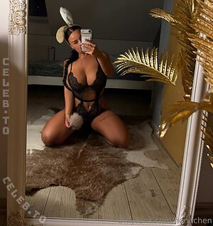 Fionachen Nude Leaked Photo #107