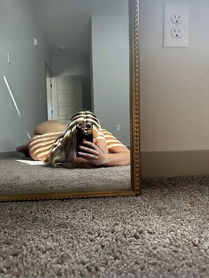 fitlifewith.em leaked photo #29