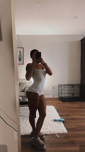 fitnessxlaur Nude Leaked Photo #24