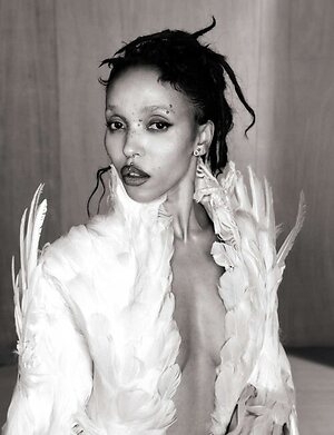FKA Twigs Nude Leaked Photo #28