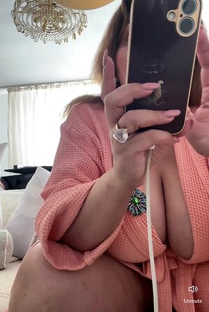 Flashing Nude Leaked Photo #30