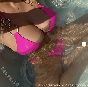 Fleur Conradi Nude Leaked Photo #22