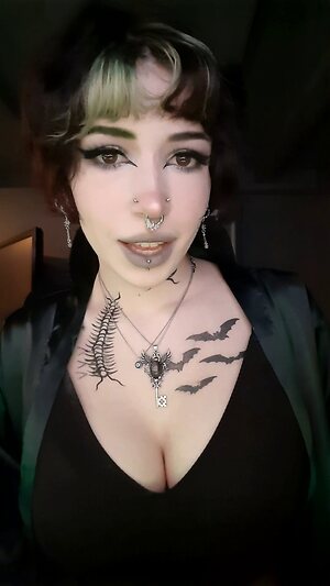 FlodaASMR leaked photo #24
