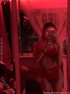 Flooora_O Nude Leaked Photo #13