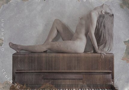 Flora Nude Leaked Photo #81