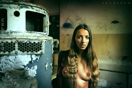 Flora Nude Leaked Photo #275