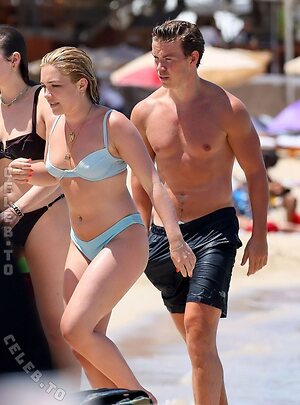 Florence Pugh Nude Leaked Photo #53