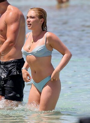 Florence Pugh Nude Leaked Photo #58