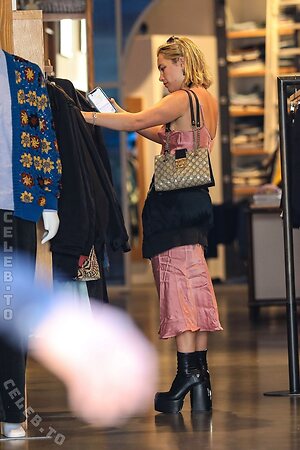 Florence Pugh leaked photo #164