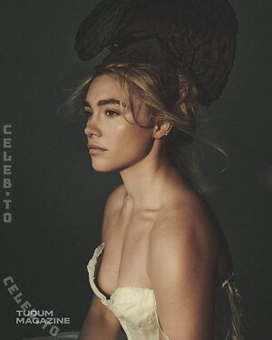 Florence Pugh leaked photo #207
