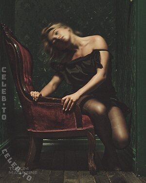 Florence Pugh leaked photo #220
