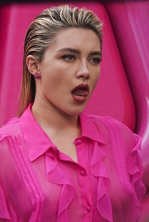 Florence Pugh leaked photo #367