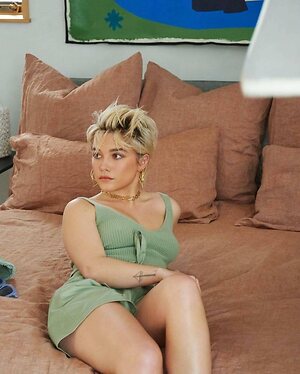 Florence Pugh leaked photo #394