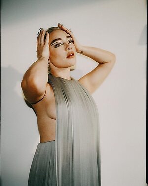 Florence Pugh leaked photo #407