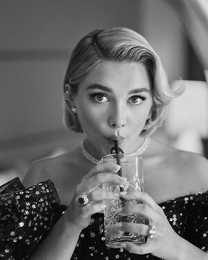 Florence Pugh leaked photo #409