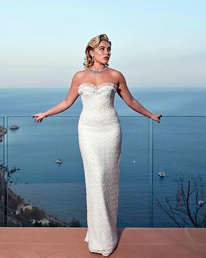 Florence Pugh