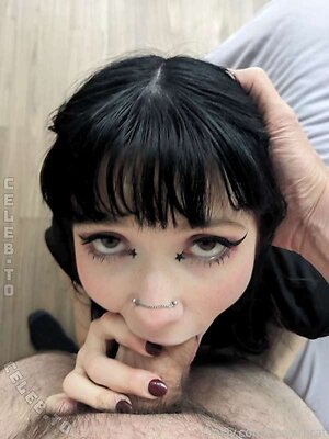 Flowerbrat photo