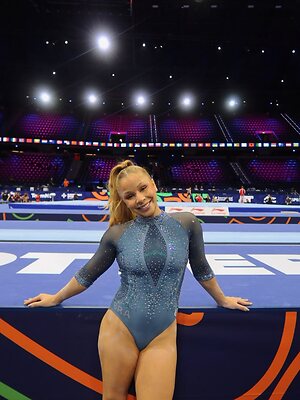 Flávia Saraiva leaked photo #42