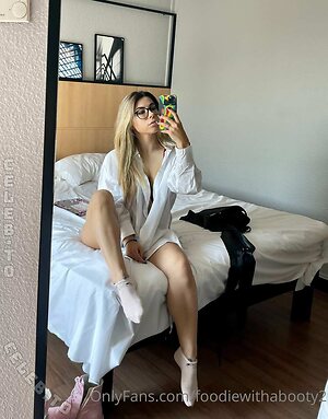 Foodiewithabooty2 Nude Leaked Photo #126