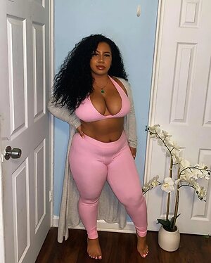 Forevercurlybri Nude Leaked Photo #13