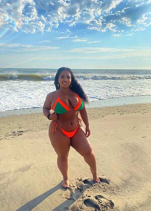 Forevercurlybri Nude Leaked Photo #47