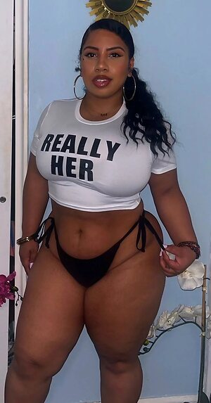 Forevercurlybri Nude Leaked Photo #71