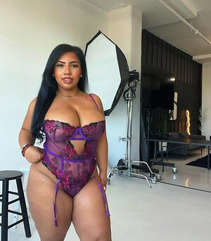 Forevercurlybri Nude Leaked Photo #76