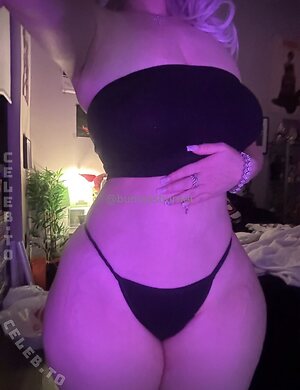 foreveryuri Nude Leaked Photo #3