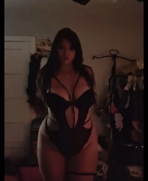 Foxeybae leaked photo #4