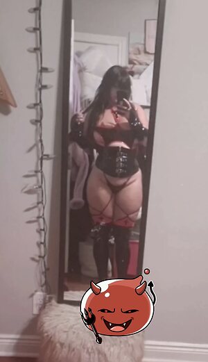 Foxeybae leaked photo #7