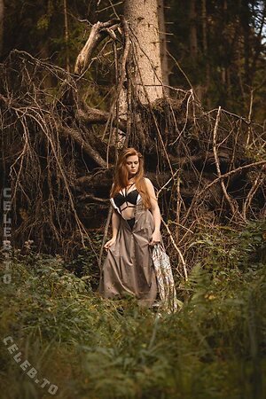 Foxydirndl leaked photo #10