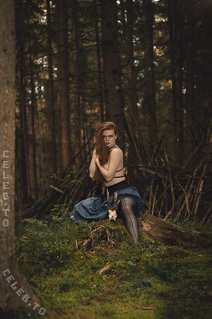 Foxydirndl leaked photo #16