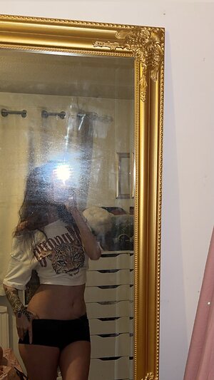 Foxymegan Nude Leaked Photo #3