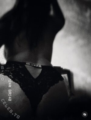 foxyone.offziell Nude Leaked Photo #60